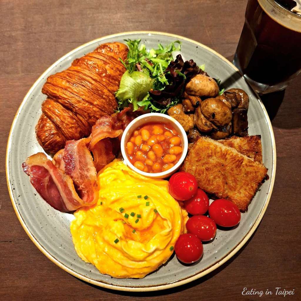 Copy of Supranormal bakery cafe aussie style big brekkie bacon