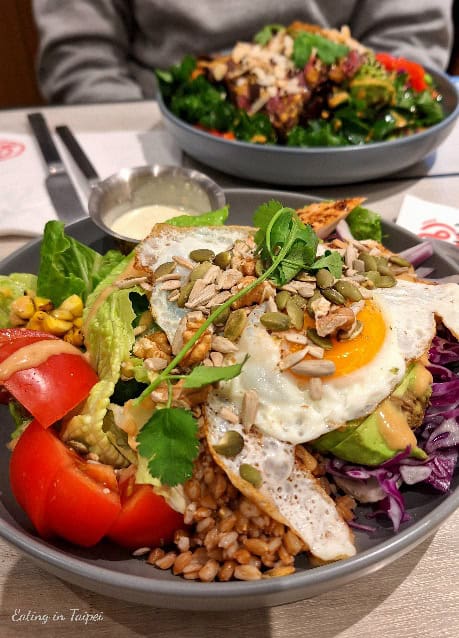 gonnaEAT table spread 1